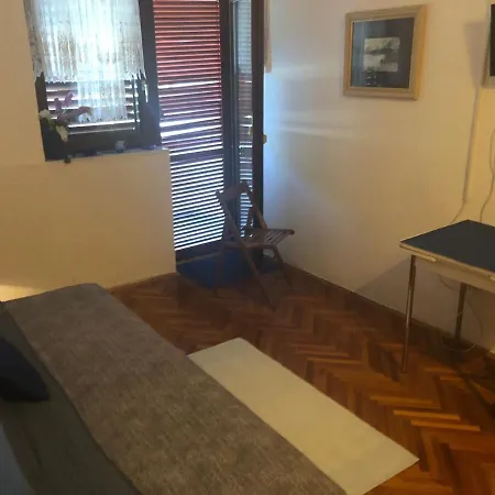 And With Parking Space Klenovica, Novi Vinodolski - 5590 Guest house Klenovica